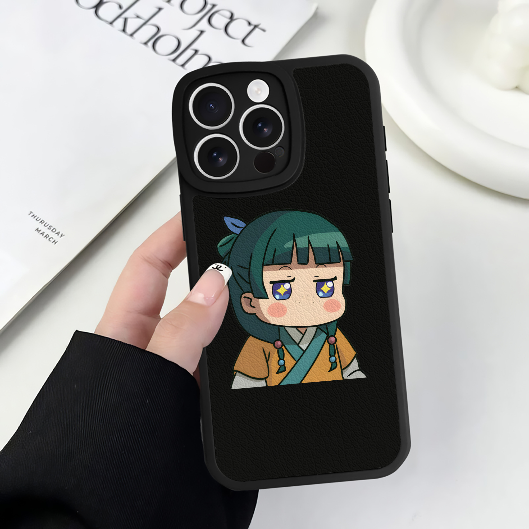 （画像用） 薬屋のひとりごと The Apothecary Diaries 【iPhone 16シリーズ対応】シリコンスマホケース（レザー調） 材質：シリコン